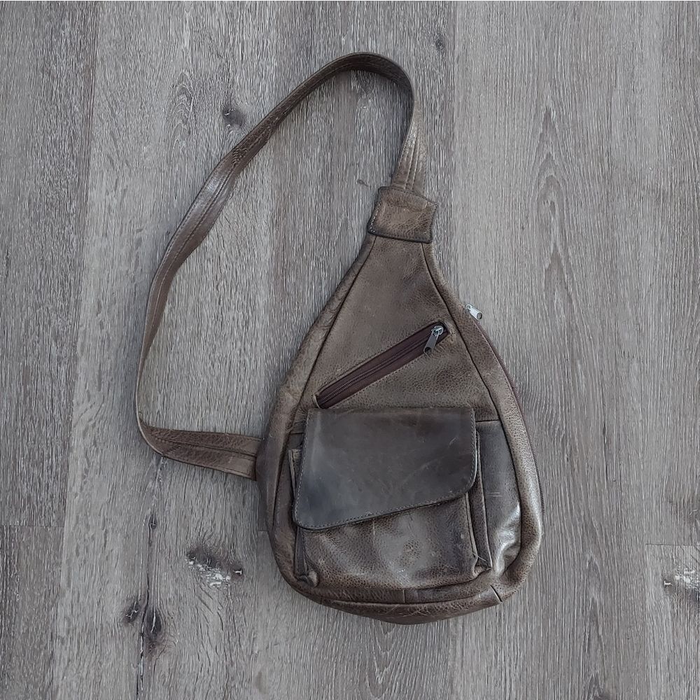 Vintage Brown Leather Sling Bag
